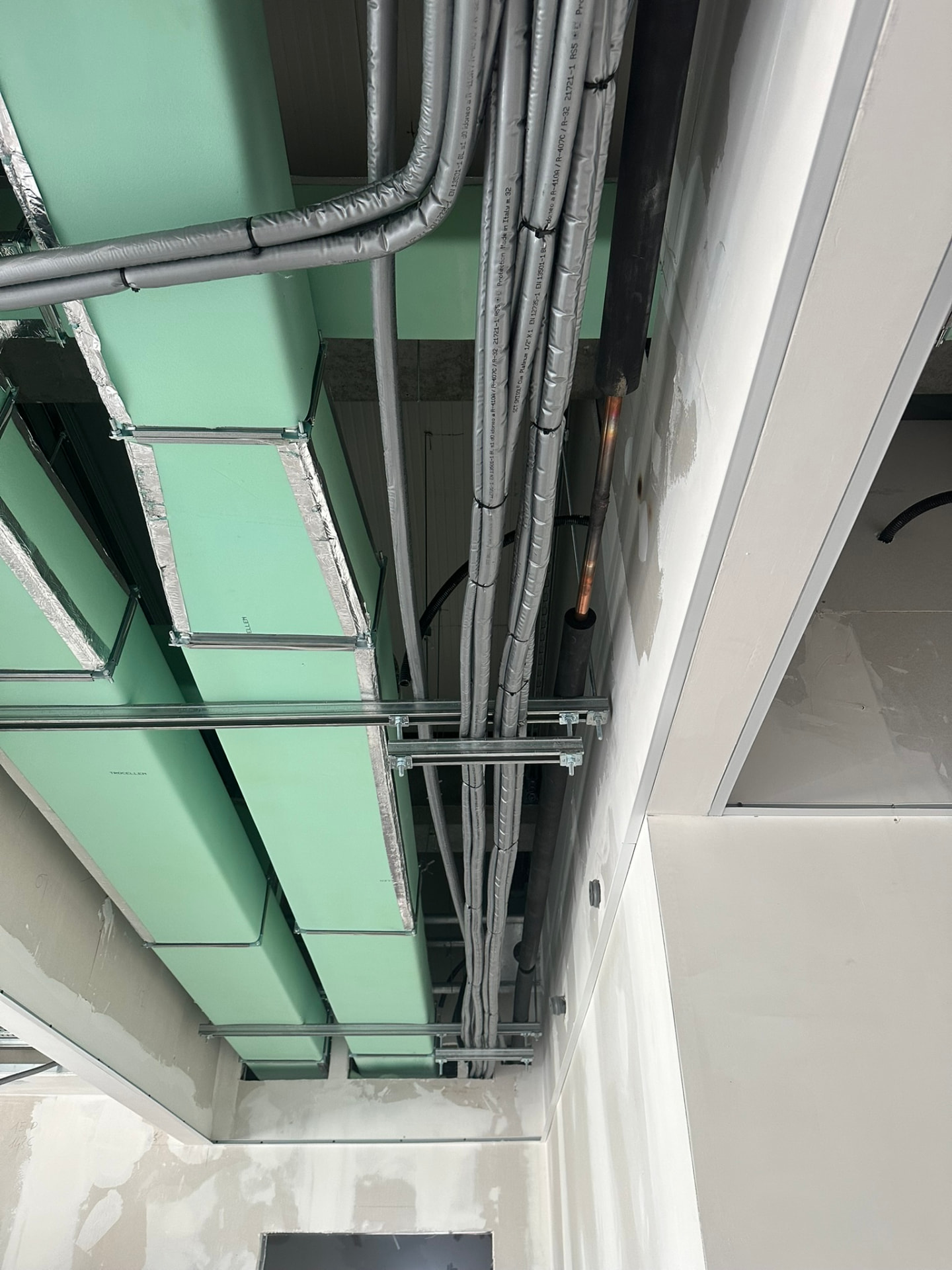 Impianti VRF/VRV e ventilazione meccanica controllata — Sabbioncello (foto 3)