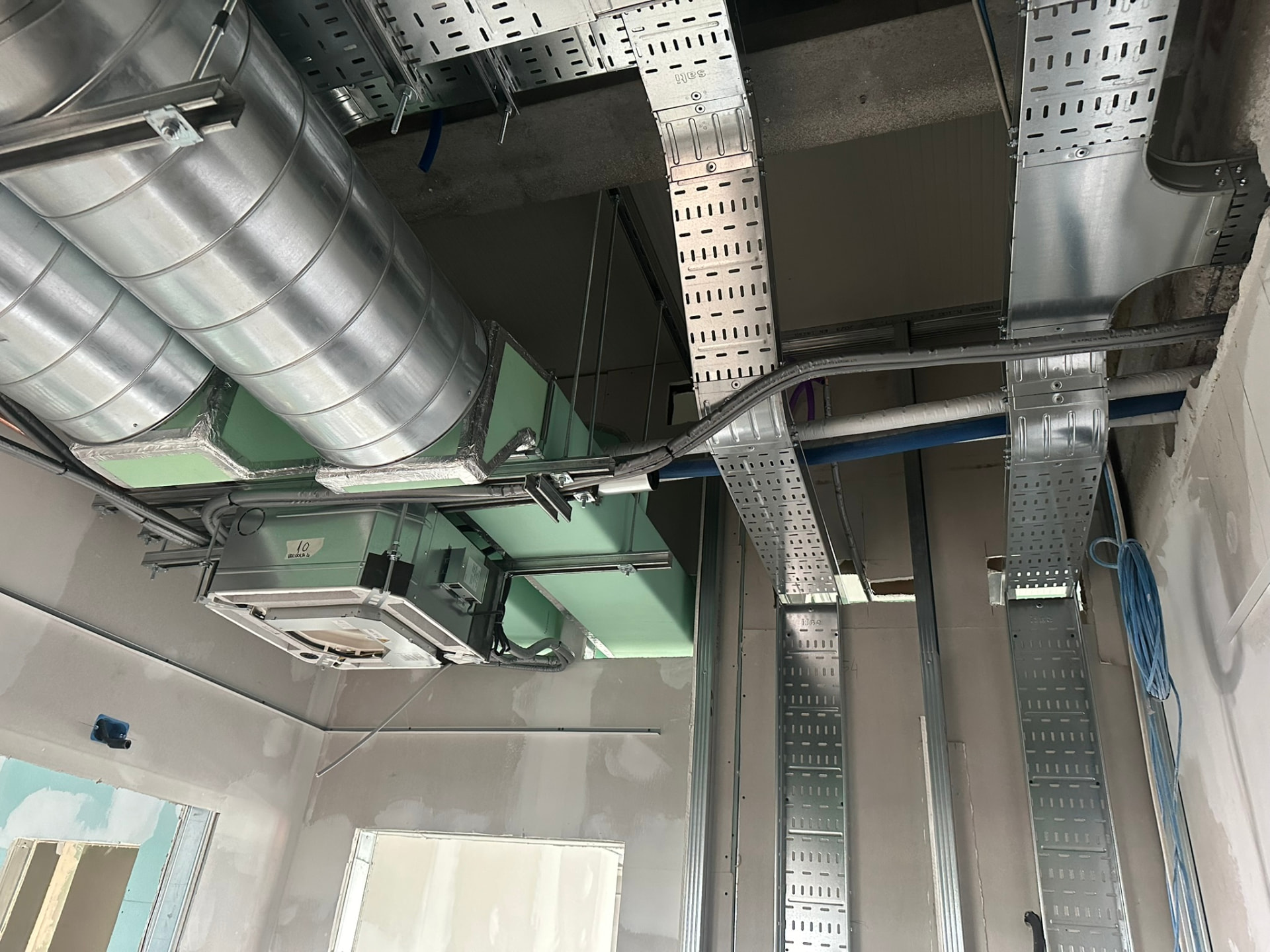 Impianti VRF/VRV e ventilazione meccanica controllata — Sabbioncello (foto 4)